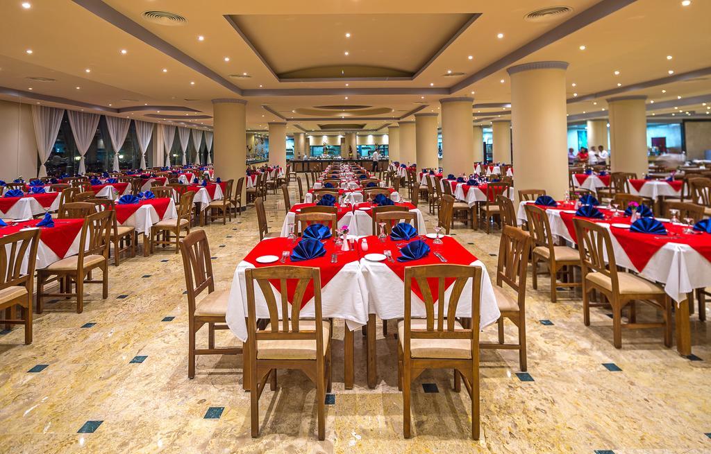 夏威夷水上花园度假酒店 - 仅限家庭和夫妇 洪加達 外观 照片
